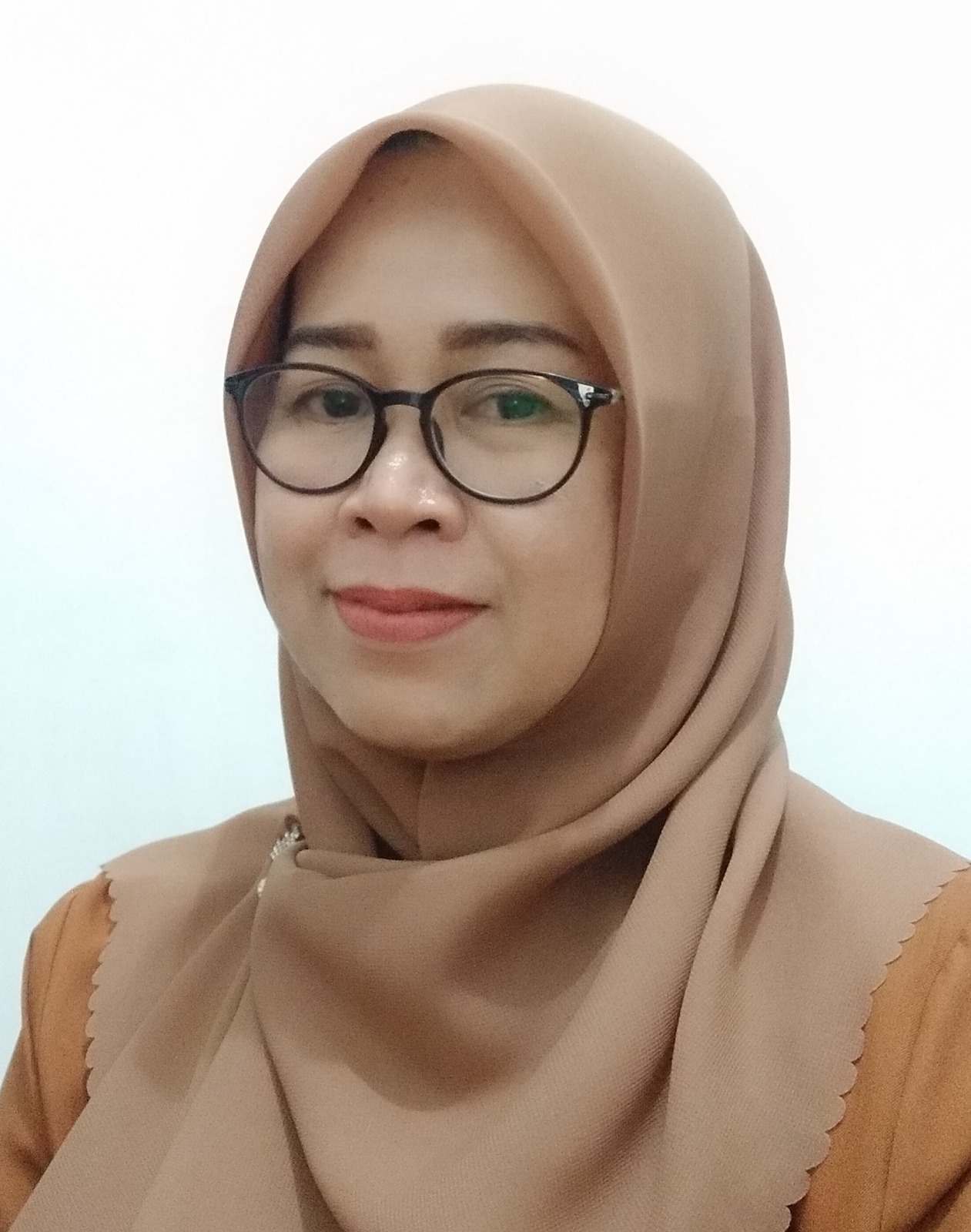 Andi Indrawati, S.Si., M.Kes.